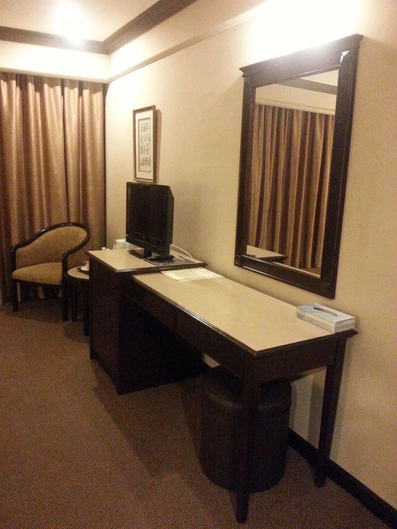 Hotel Mimosa Malacca Extérieur photo