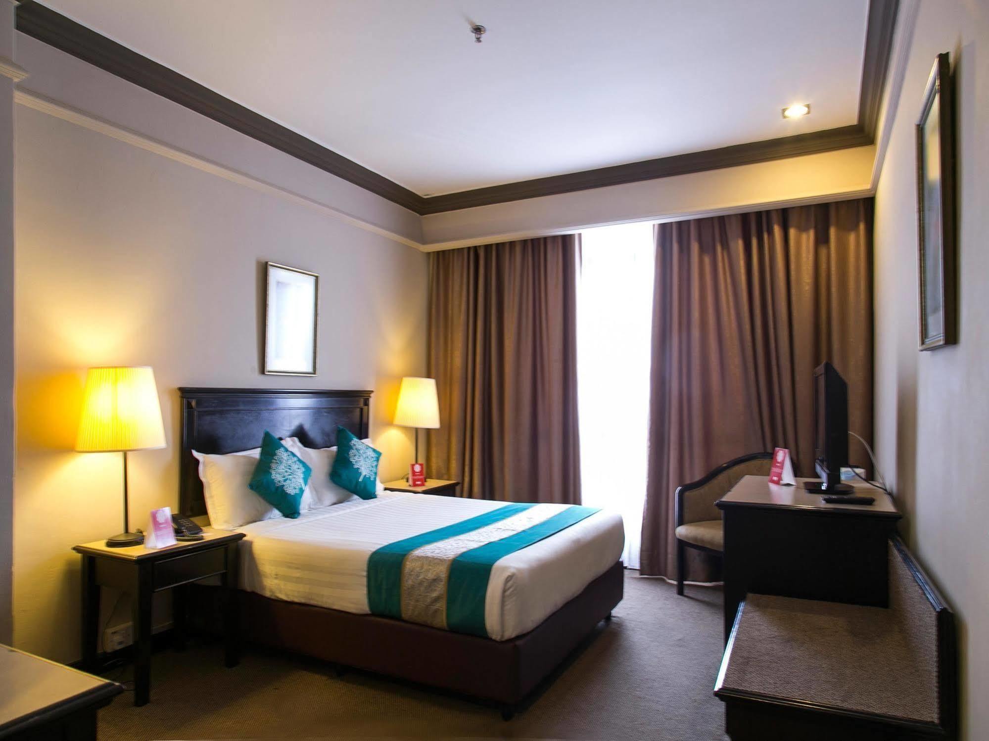 Hotel Mimosa Malacca Extérieur photo