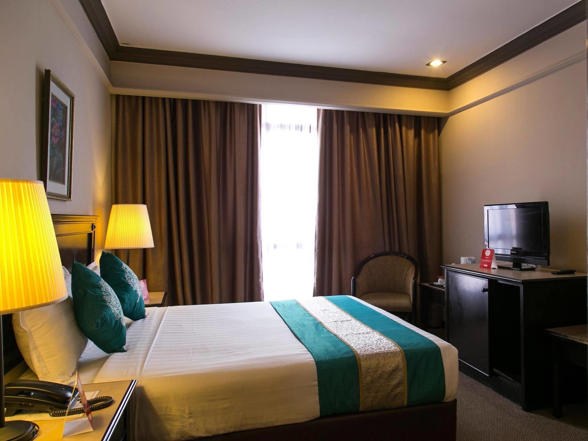 Hotel Mimosa Malacca Extérieur photo