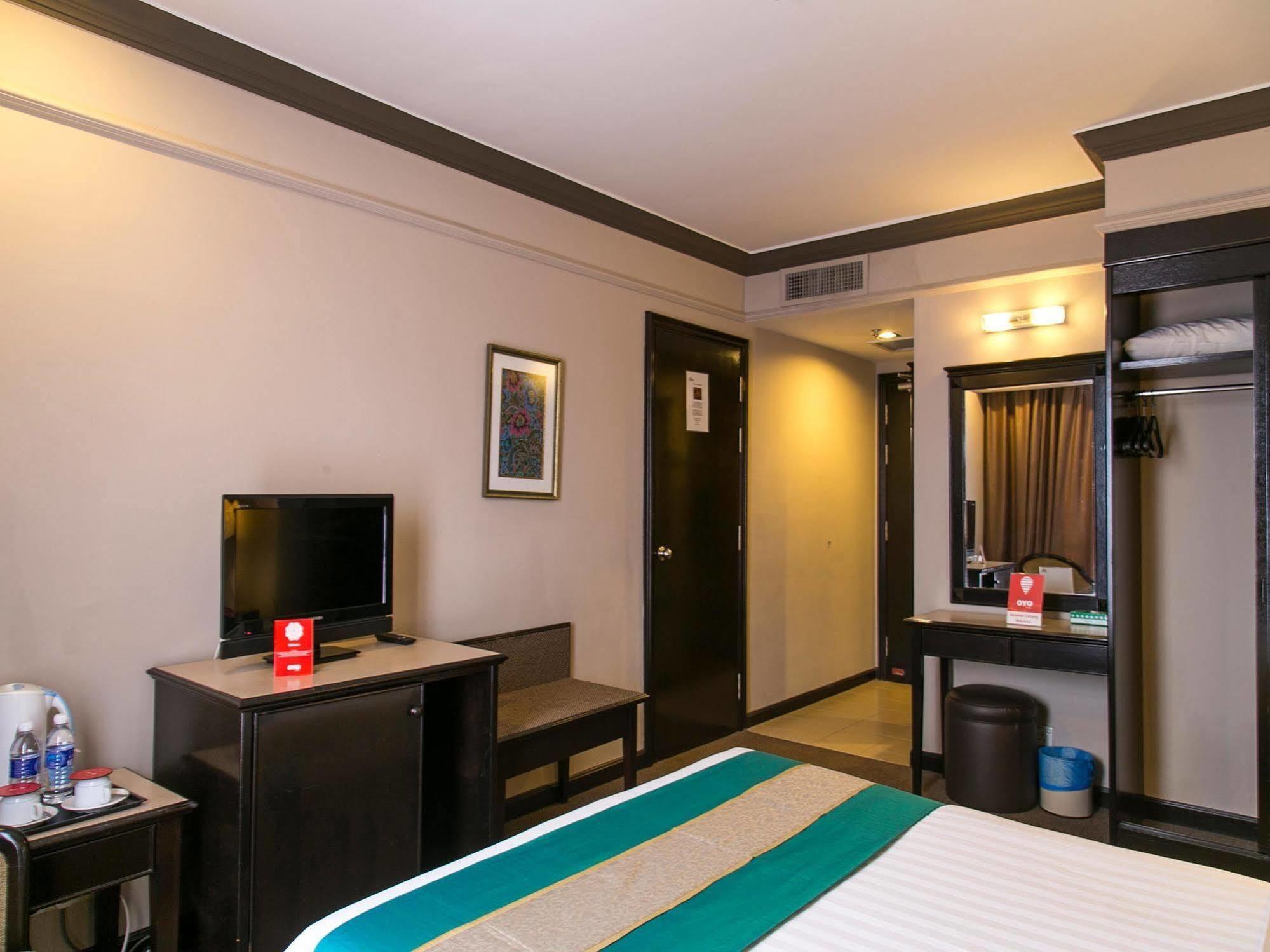 Hotel Mimosa Malacca Extérieur photo